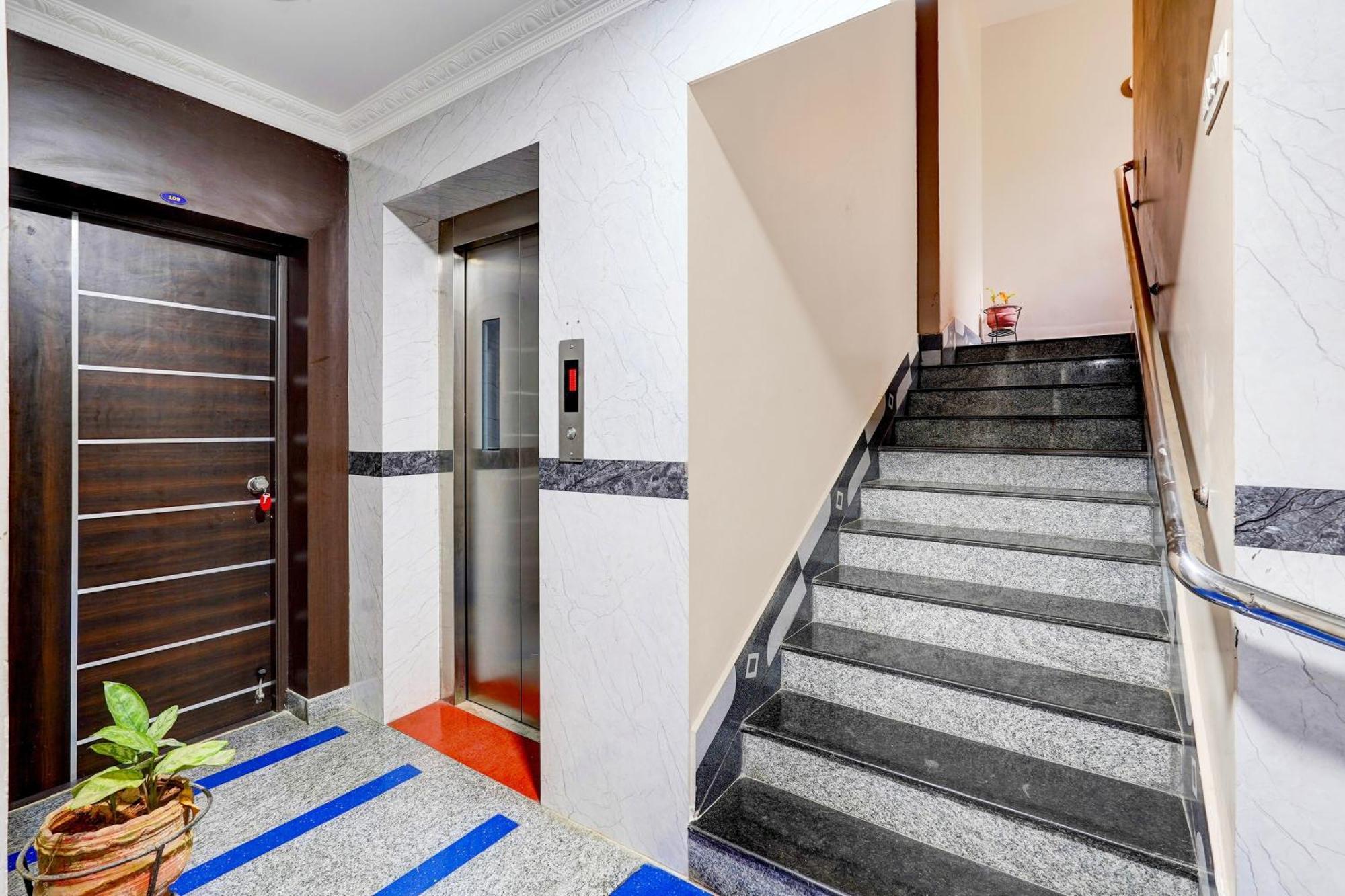 Super Hotel O Perungalathur Near Bus Stand Chennai Exterior foto