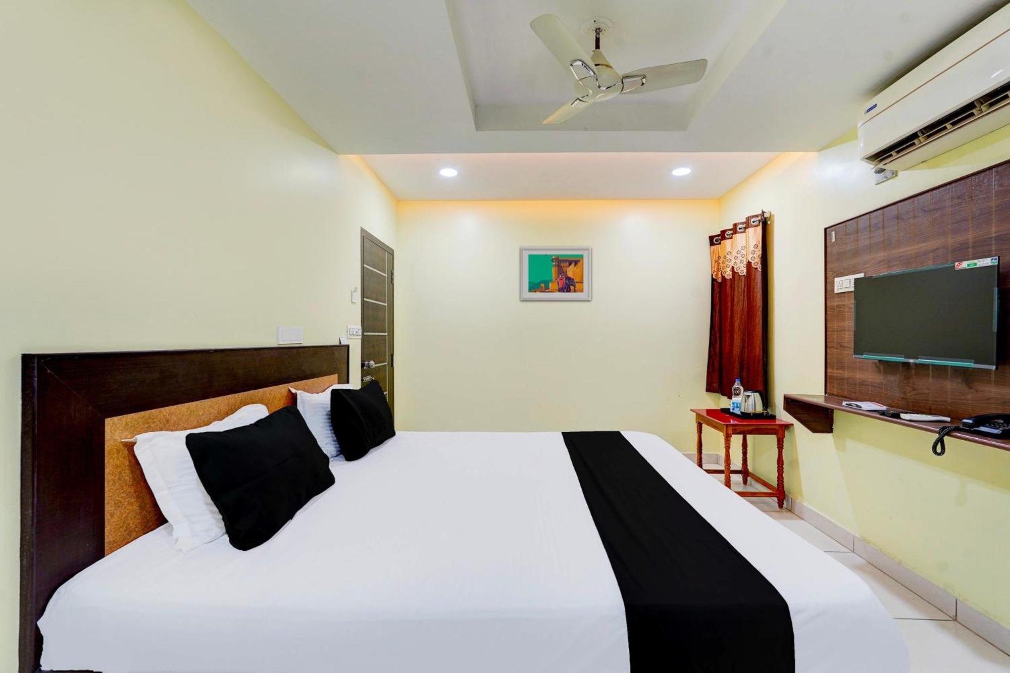 Super Hotel O Perungalathur Near Bus Stand Chennai Exterior foto