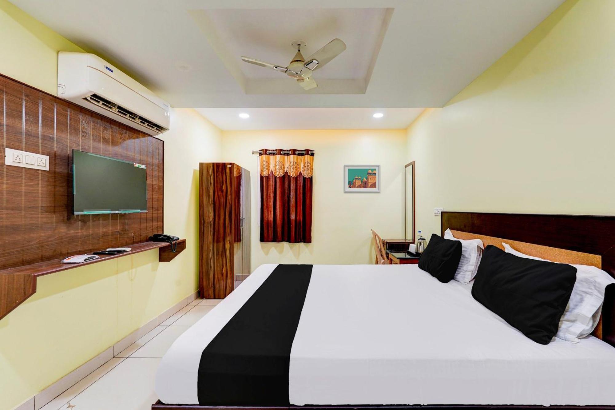 Super Hotel O Perungalathur Near Bus Stand Chennai Exterior foto